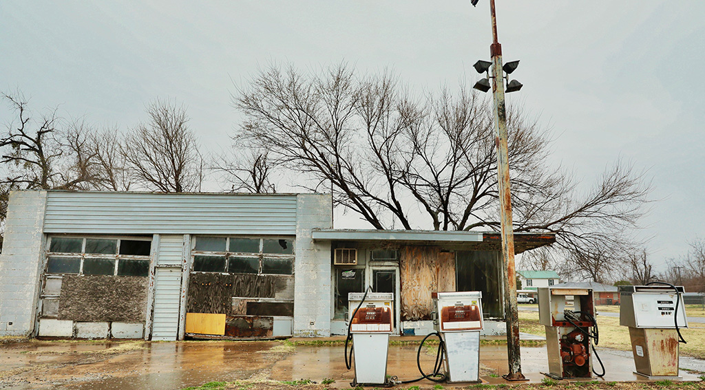 An abandoned gas station in Anadarko, Oklahoma